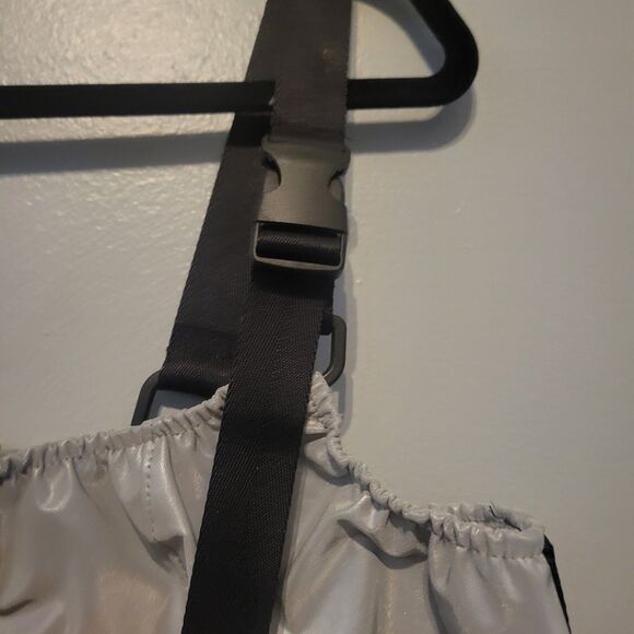 NWTs Club Exx Silver Metallic Harness Zip Up Tank Top Women's 1X Dolls Kill - Picture 8 of 15